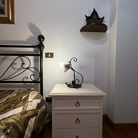 Appartement La Casina Di Maya à Livourne Extérieur photo